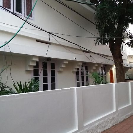 Capital Comfort Hotel Thiruvananthapuram Exterior photo